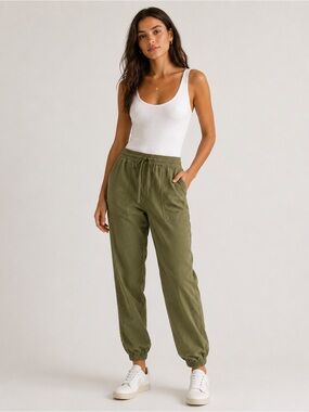 Supplies • NWT Everyday Olive Drawstring Joggers W15-18” R10” I28”